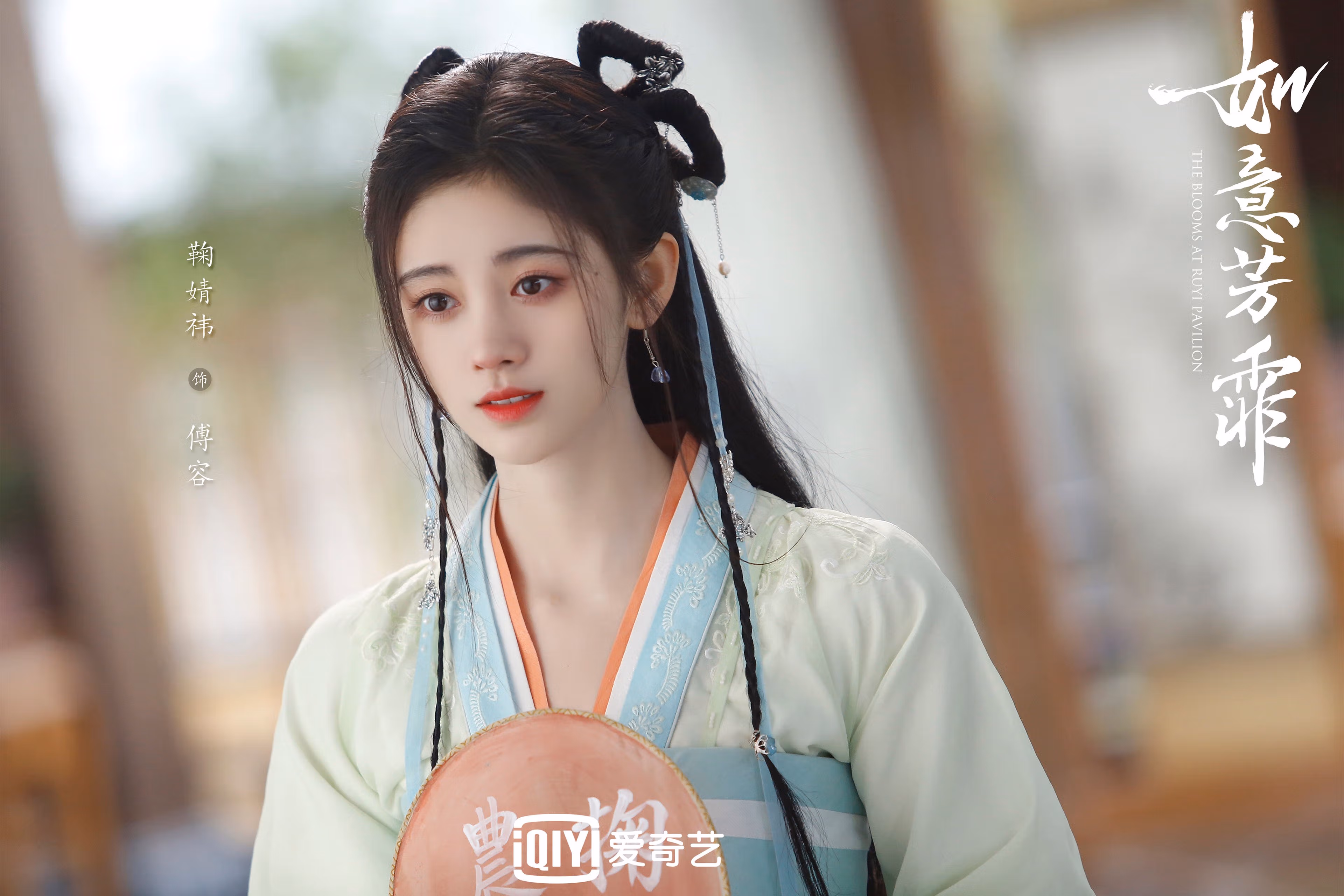 史上“最牛”篮下封盖：蒂伊在争夺篮板时显示出的强硬防守让对手胆寒！